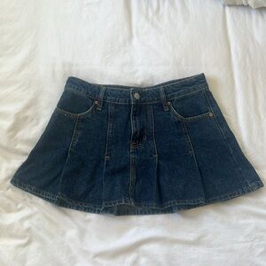 Denim skirt